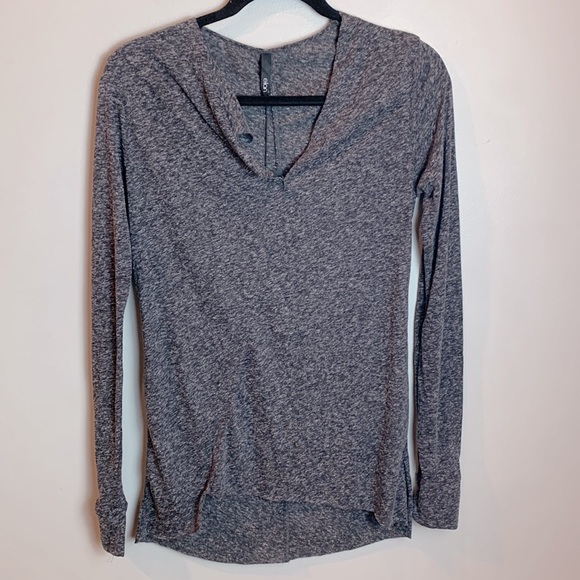Elan Lightweight Asymmetrical Jersey Knit Top NEW! - Picture 7 of 8